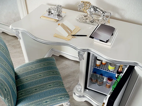 Schreibtisch aus Holz mit eleganten Details Modenese Luxury Interiors 13209 Fabrik MODENESE GASTONE aus Italien. Foto №3