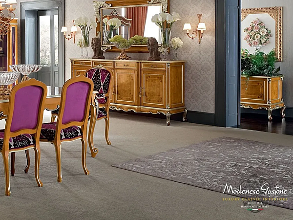 Hochschrank aus massivem Holz Modenese Luxury Interiors 12102 Fabrik MODENESE GASTONE aus Italien. Foto №2