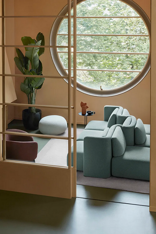 Modularer Stoffsofa Gala Saba Fabrik SABA aus Italien. Foto №7