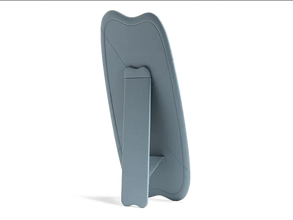 Steh- oder Wandspiegel mit Lederrahmen Squash POLTRONA FRAU Fabrik POLTRONA FRAU aus Italien. Foto №2