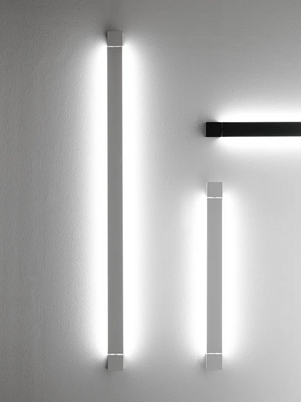Wandlampe aus Aluminium mit schwenkbarem Arm Fabbian Fabrik Fabbian aus Italien. Foto №2