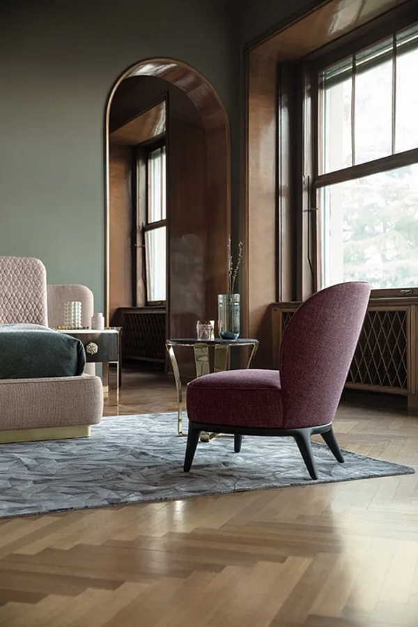 Polsterarmchair mit Holzbeinen Nicole OPERA CONTEMPORARY 49039 Fabrik OPERA CONTEMPORARY aus Italien. Foto №3