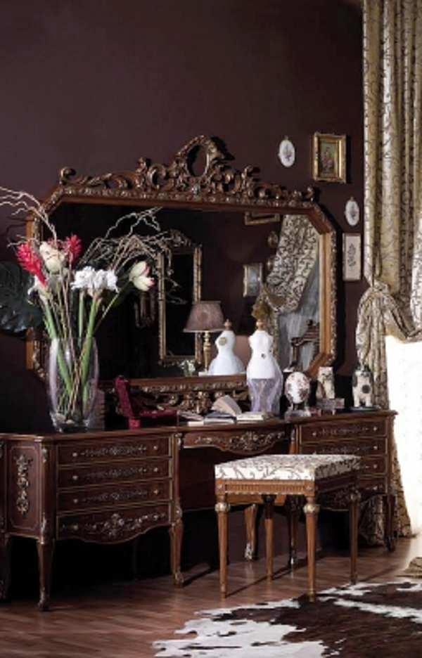 PUF ASNAGHI INTERIORS PC7916