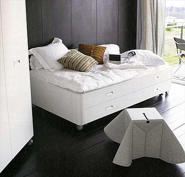 LIGNE Roset Bett 001PAH20 Fabrik LIGNE ROSET aus Italien. Foto №1