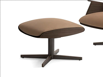 Drehhocker mit 4-Speichen-Basis aus Leder GIORGETTI CLORI