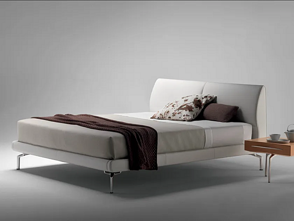 Doppelbett mit gepolsterter Rückwand aus Stoff POLTRONA FRAU EOSONNO Fabrik POLTRONA FRAU aus Italien. Foto №2