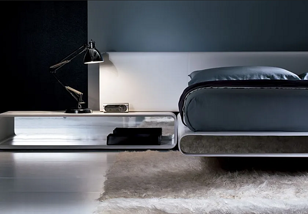 Doppelbett aus gegerbtem Leder mit integrierten Nachttischen Tube I 4 Mariani Fabrik i 4 Mariani aus Italien. Foto №9