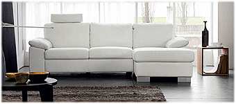 Couch Aaron Comp 01
