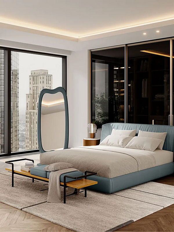 Steh- oder Wandspiegel mit Lederrahmen Squash POLTRONA FRAU Fabrik POLTRONA FRAU aus Italien. Foto №3