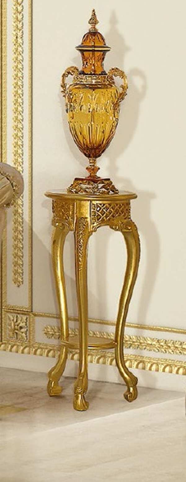Vase stand with Modenese Gastone Gold Finish Fabrik MODENESE GASTONE aus Italien. Foto №1
