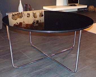 Tisch Louis
