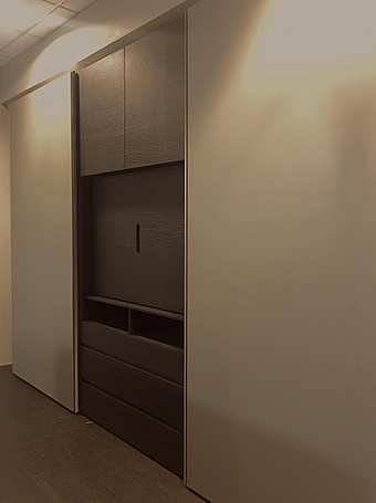 Schrank Odeon scorrevole