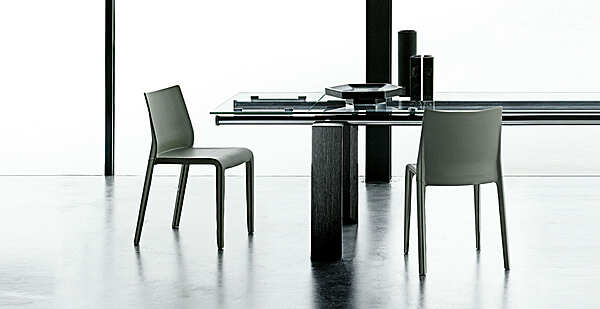 Der Stuhl DESALTO Riga - chair 545 Fabrik DESALTO aus Italien. Foto №4