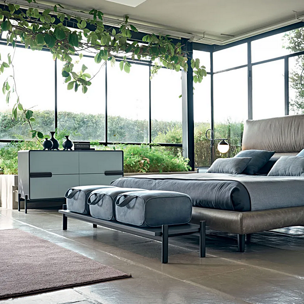 Quadratischer Stoffpouf Perseo CORTEZARI 388-389 Fabrik CORTE ZARI aus Italien. Foto №3
