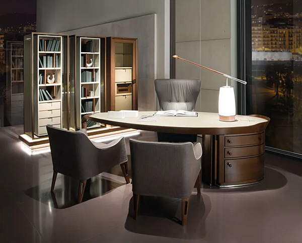 Holz-Schreibtisch mit Schubladen GIORGETTI Erasmo Fabrik GIORGETTI aus Italien. Foto №2
