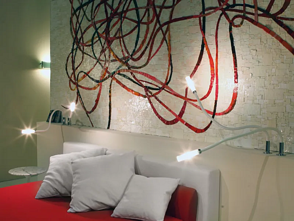 Wandlampe aus Silikon mit schwenkbarem Arm Fabbian Snake Fabrik Fabbian aus Italien. Foto №3