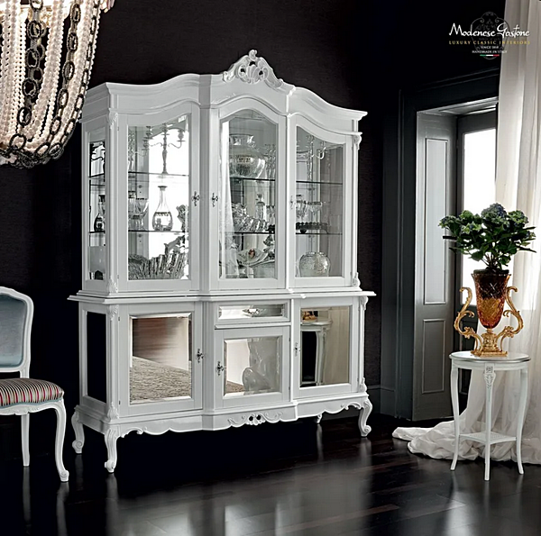 Vitrine aus massivem Holz Modenese Luxury Interiors 12102 Fabrik MODENESE GASTONE aus Italien. Foto №1