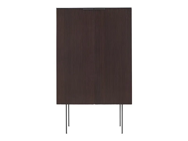 Walnuss Highboard mit Türen LIGNE ROSET Selvan Fabrik LIGNE ROSET aus Italien. Foto №1