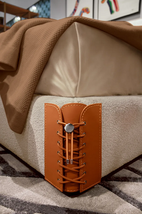 Doppelbett mit gepolstertem Kopfteil aus Stoff FORMITALIA CLARISSA Fabrik FORMITALIA aus Italien. Foto №8