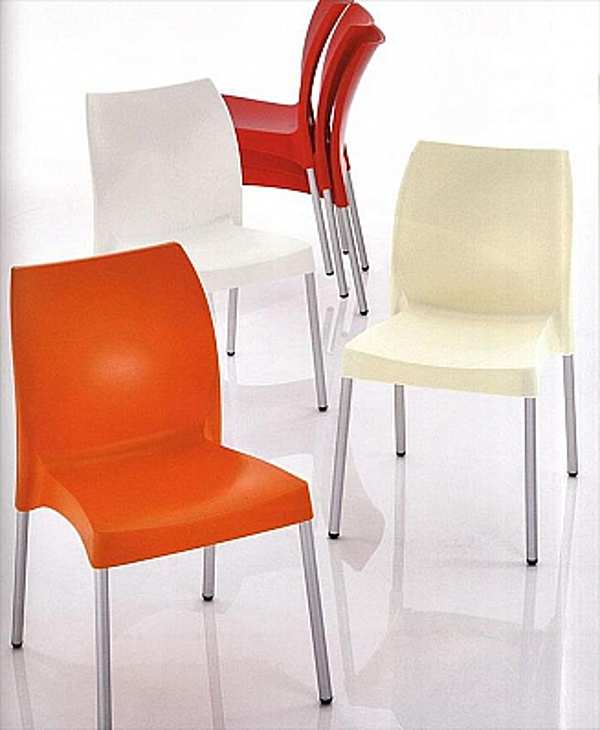 Eurosedia Design Stuhl 024 Fabrik EUROSEDIA DESIGN aus Italien. Foto №1