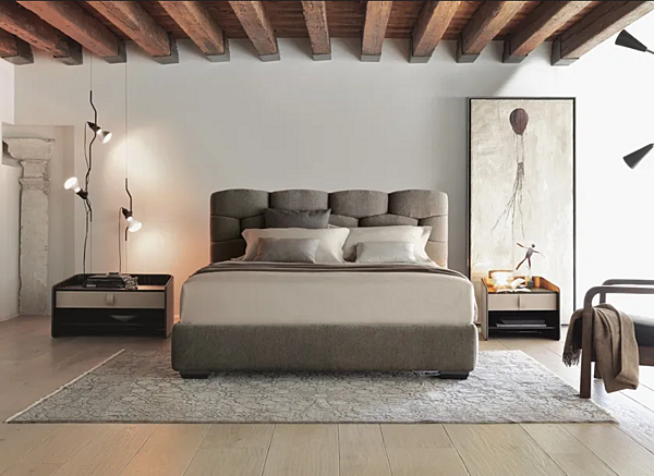 Doppelbett mit gepolstertem Kopfteil Flou Majal Fabrik Flou aus Italien. Foto №4