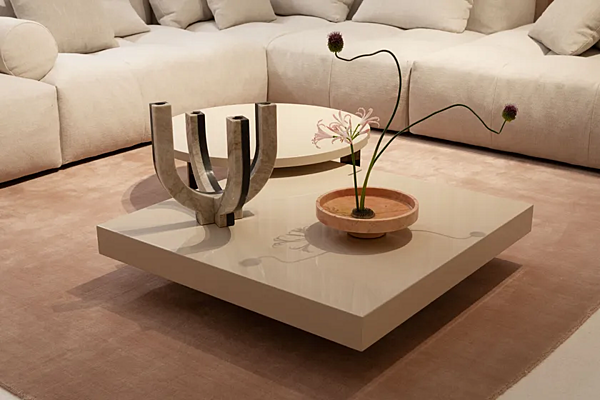 Quadratischer Couchtisch aus Holz Butter Saba Fabrik SABA aus Italien. Foto №4