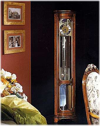 Uhr M208
