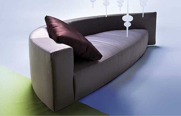 Zweisitzer Sofa mit gepolsterter Rückenlehne ERBA ITALIA LOVE AFFAIR Fabrik ERBA ITALIA aus Italien. Foto №1