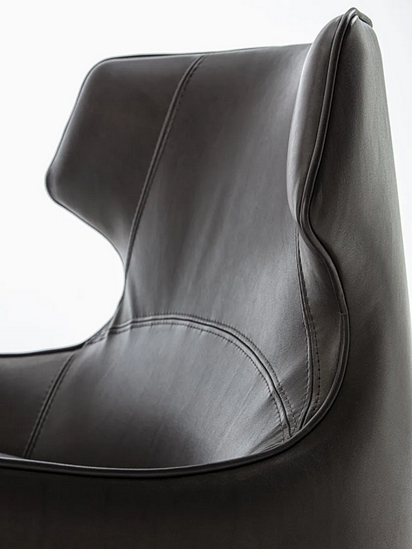 Lederarmchair mit Armlehnen Frigerio Crosby Fabrik Frigerio aus Italien. Foto №7