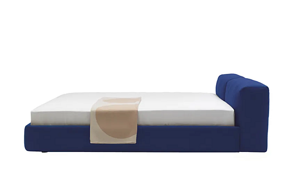 Upholsterte Stoff- oder Lederbett mit abnehmbarem Bezug Cappellini Superoblong Bett Fabrik Cappellini aus Italien. Foto №2