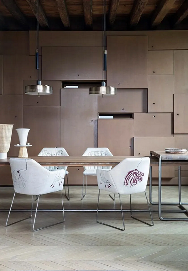 Sled Base Stoffstuhl New York von Marras Saba Fabrik SABA aus Italien. Foto №4