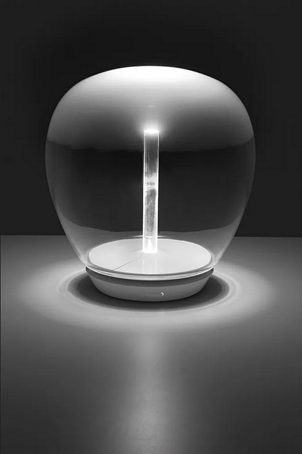 LED Tischlampe aus geblasenem Glas Empatia Artemide Fabrik Artemide aus Italien. Foto №4