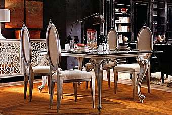 Tisch Royal Charm