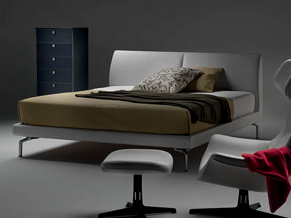 Doppelbett mit gepolsterter Rückwand aus Stoff POLTRONA FRAU EOSONNO Fabrik POLTRONA FRAU aus Italien. Foto №3