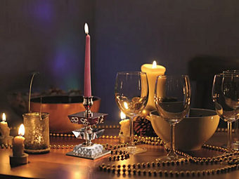 Kerzenständer aus Swarovski Kristallen EUROLUCE LAMPADARI Museum C1F Kerzenständer aus Swarovski Kristallen EUROLUCE LAMPADARI Museum C1F Fabrik EUROLUCE LAMPADARi aus Italien