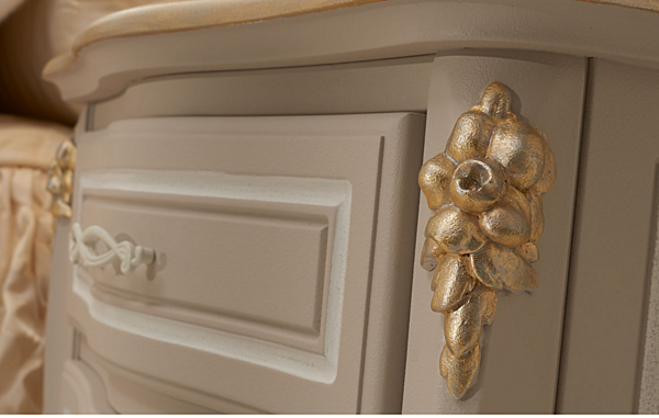 Nachttisch SIGNORINI & COCO 9004/1 Fabrik SIGNORINI & COCO aus Italien. Foto №3