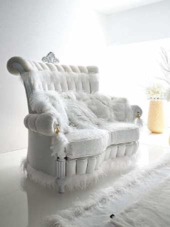 Couch TG23/C