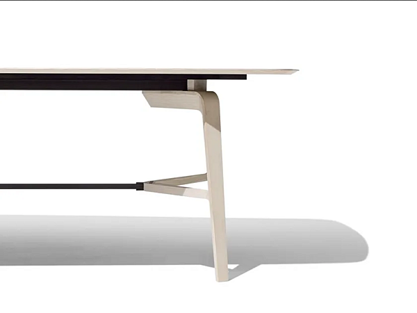 Esstisch aus Eschenholz Blade GIORGETTI Fabrik GIORGETTI aus Italien. Foto №3