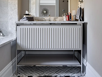 Stehendes Waschbecken mit Schubladen aus Holz Martini Interiors Chicago North Shore Stehendes Waschbecken mit Schubladen aus Holz Martini Interiors Chicago North Shore Fabrik MARTINI INTERIORS aus Italien