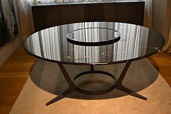 Tisch Astrum con vassoio girevole