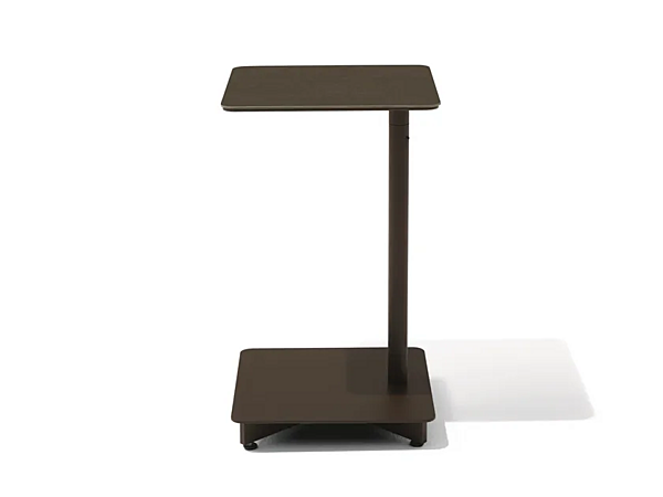 Quadratischer Beistelltisch aus Stahl GIORGETTI APSARA 88105, 88106, 88107 Fabrik GIORGETTI aus Italien. Foto №1