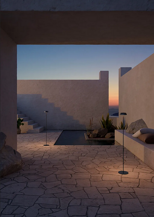 Multifunktionale tragbare Stehlampe Float AXOLIGHT Fabrik Axolight aus Italien. Foto №3