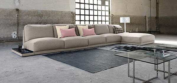 Couch DOMINGO SALOTTI Doyle Fabrik DOMINGO SALOTTI aus Italien. Foto №5