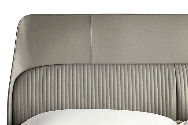 Lederbett mit gepolsterter Rückenlehne POLTRONA FRAU Coupe de Luxe Fabrik POLTRONA FRAU aus Italien. Foto №6