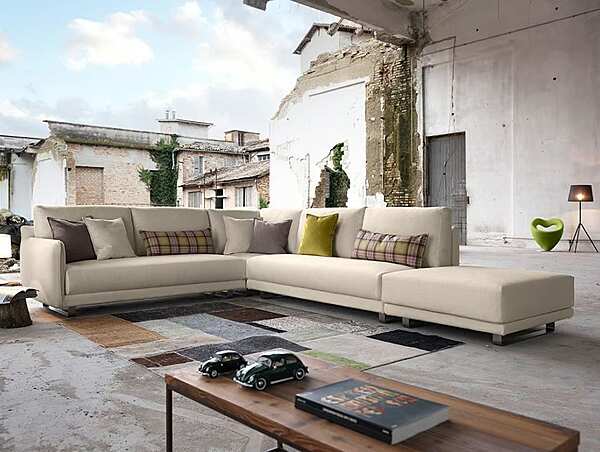 Couch DOMINGO SALOTTI Araki Fabrik DOMINGO SALOTTI aus Italien. Foto №6