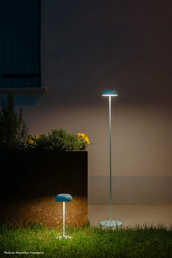 Multifunktionale tragbare Stehlampe Float AXOLIGHT Fabrik Axolight aus Italien. Foto №7