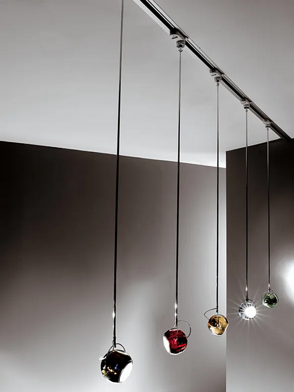 Chromierter Tracklight in Beluga-Farbe Fabbian Fabrik Fabbian aus Italien. Foto №8