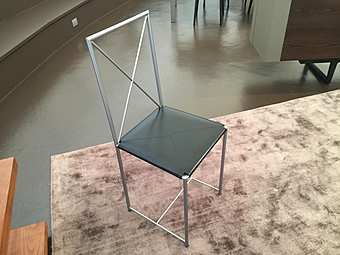 Der Stuhl Moka