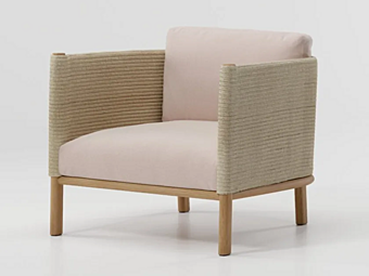 Gartenarmchair mit Armlehnen aus Stoff KETTAL Giro Gartenarmchair mit Armlehnen aus Stoff KETTAL Giro Fabrik KETTAL aus Italien