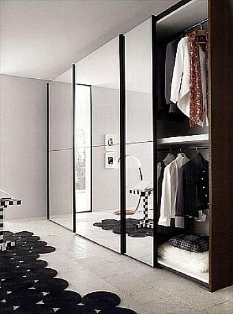 Schrank Reflex
